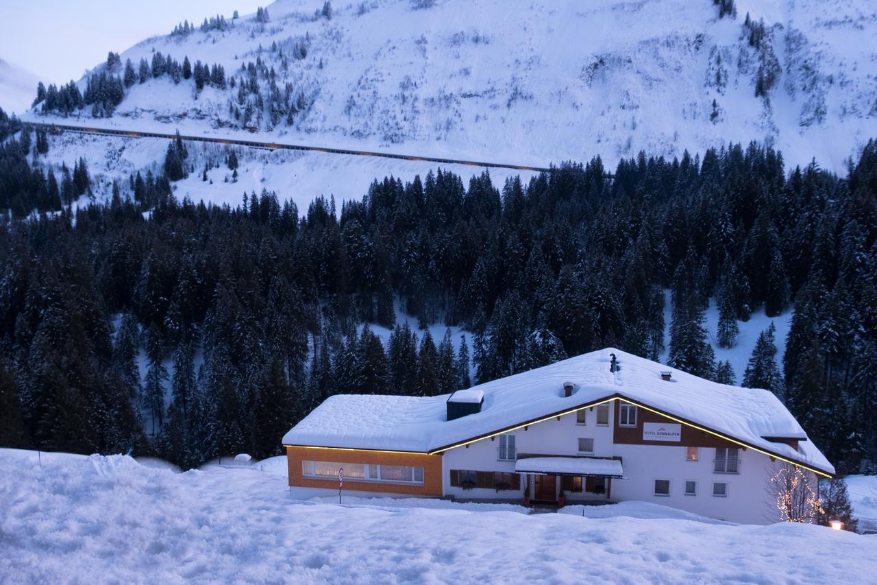 Hotel Sonnalpen Damuels Exterior foto